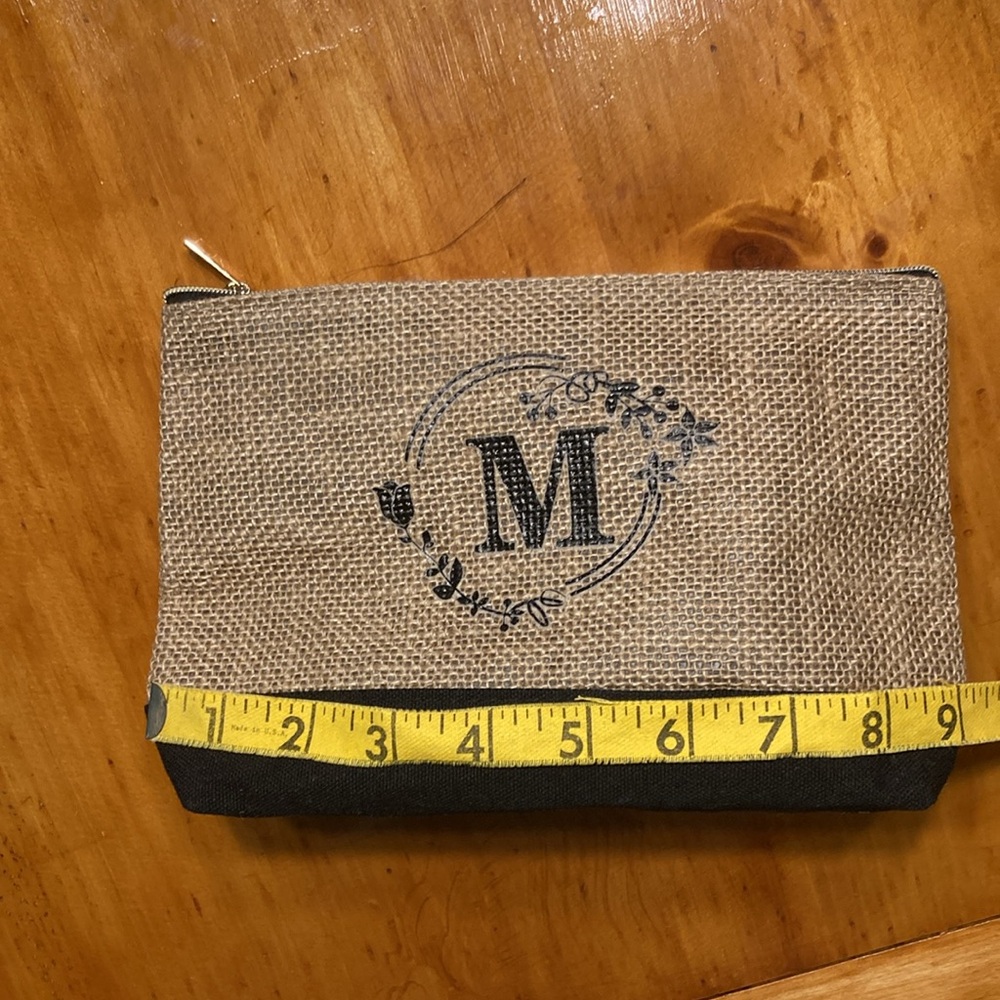 ‘M’ Initial Burlap Tote Bag & Matching Makeup Bag - Picture 7 of 10